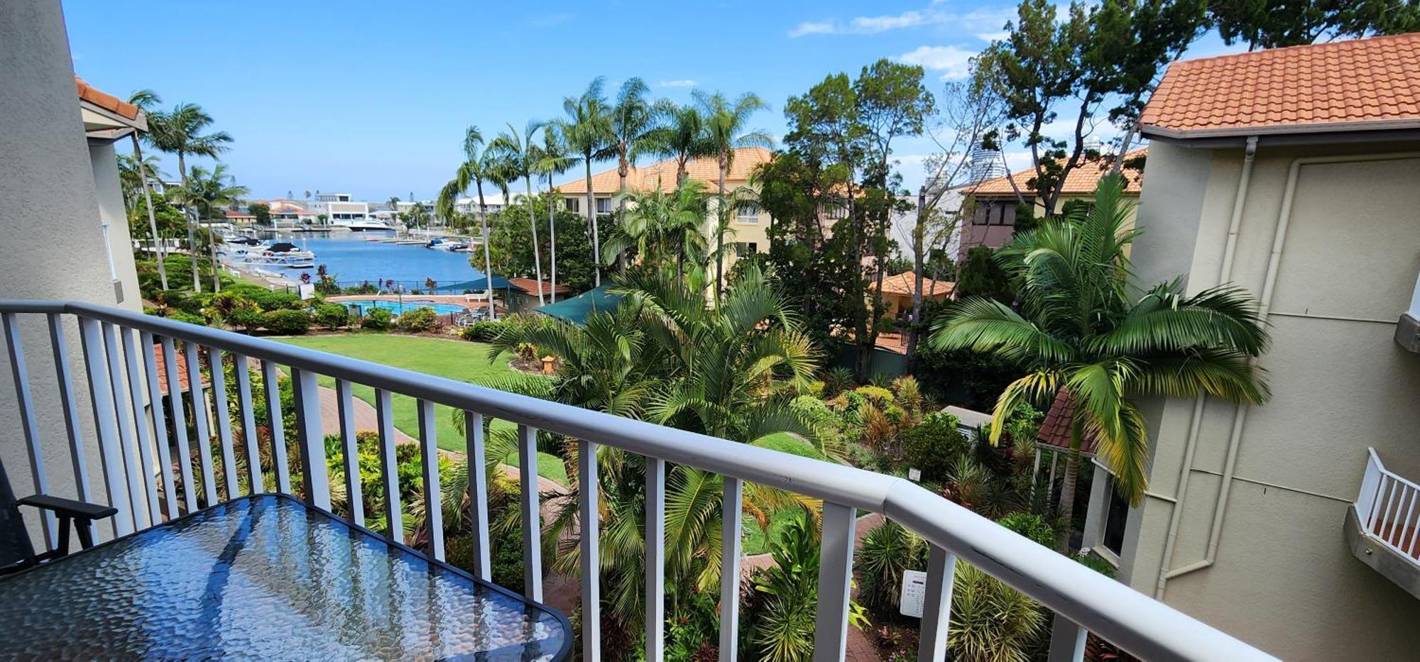 Bayview Waters Apartments Gold Coast Exterior photo